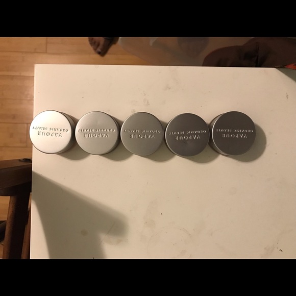 Vapour Organic Beauty Lip Cream 👄 (5 Colors) - Picture 3 of 3